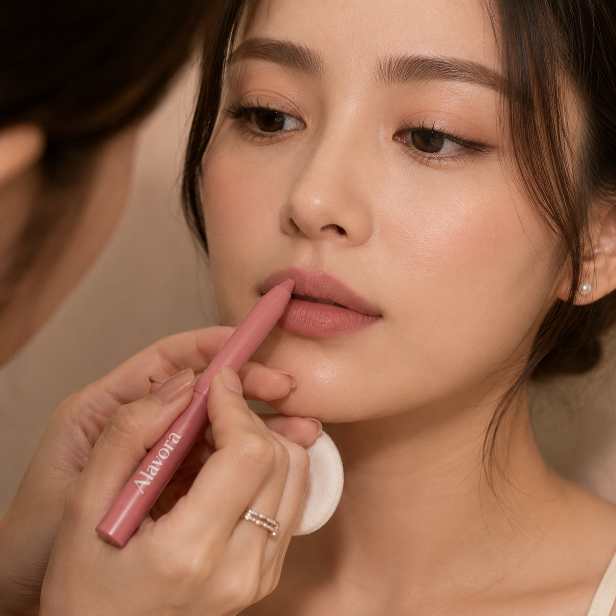 Lip shaping and overlining